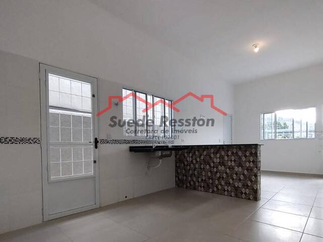 #1203 - Casa para Venda em Bom Jesus dos Perdões - SP