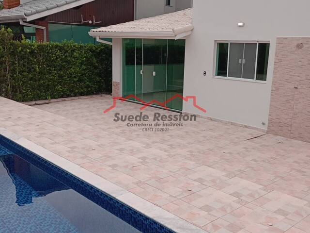 Casa para Venda em Peruíbe - 4